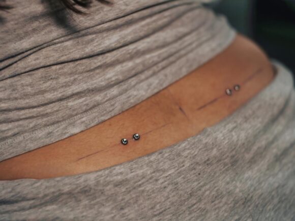 Piercings (1)