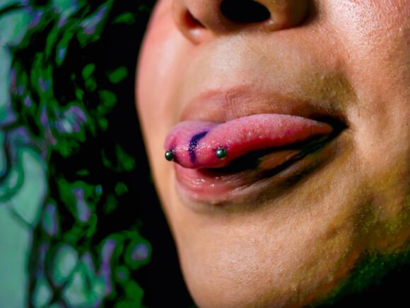 Piercings (14)