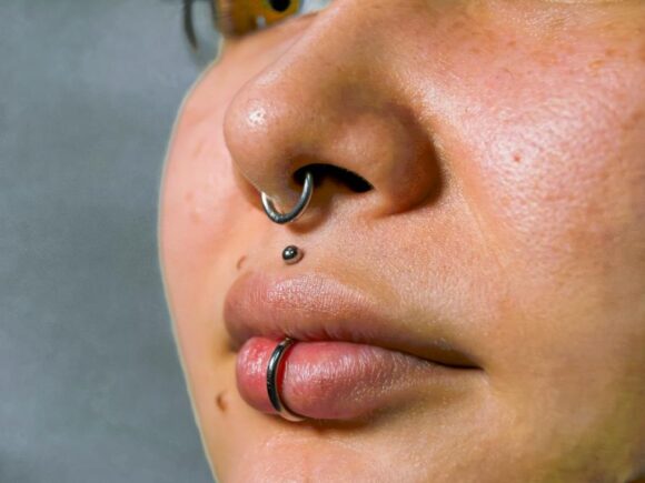 Piercings (15)