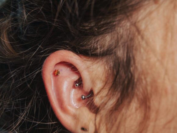 Piercings (6)
